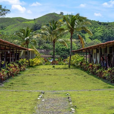 Beach Break Hotel & Surf Camp De Playa Venao Eksteriør billede